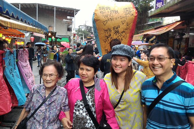 1 day North Coast Yehliu Jiufen and Shifen Private Tour - Jiufen Old Street and Taiwan’s gold rush