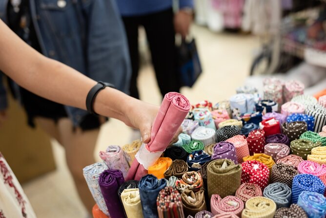 2-Hour Private Dadaocheng Walking Tour - Yongle Textile Market and the cloth trade