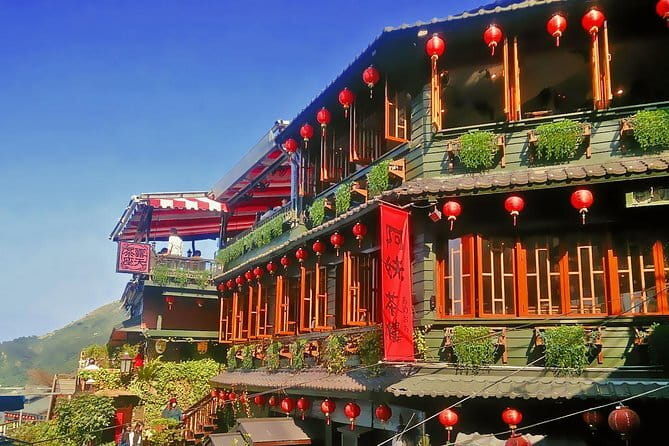 6 Hours Private Charter from Taipei in Shifen and Jiufen - Why this Shifen and Jiufen pairing works
