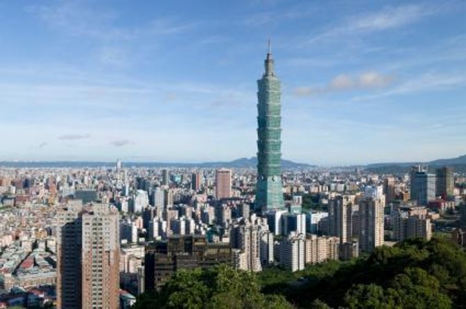 A Magical Evening in Taipei: Private City Tour - Why This Private Taipei Walk Works After Dark
