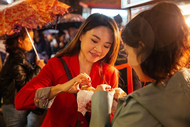 A Magical Evening in Taipei: Private City Tour - Songshan Ciyou Temple and Taoist Customs