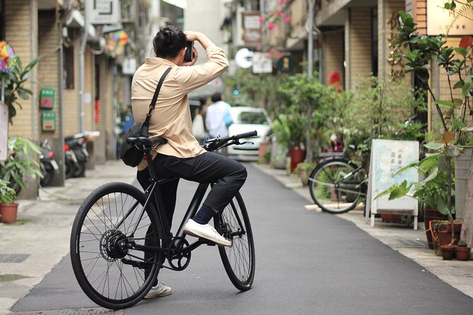 Best E-bike Cycling Tour in Taipei - Includes Local Food & Drinks - Key points to know before booking