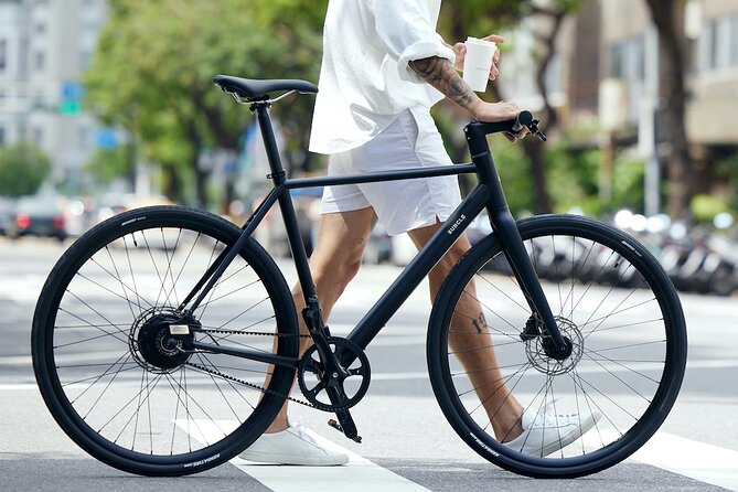 Best E-bike Cycling Tour in Taipei - Includes Local Food & Drinks - Songshan Ciyou Temple and the Mazu tradition