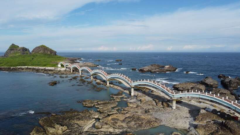 From Taipei: 5-Day Best of Round Taiwan Island Tour - Kenting puts you at Taiwan’s southern edge