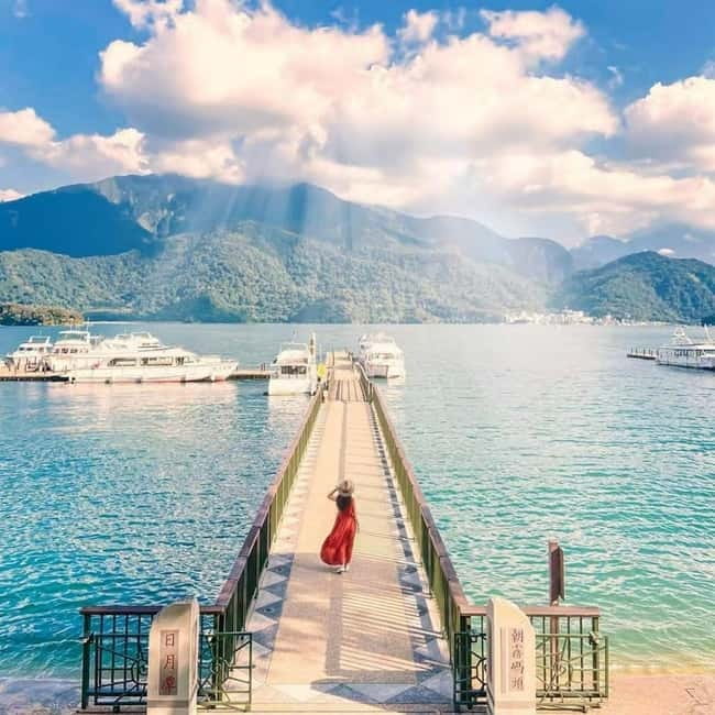 From Taipei or Taichung: Sun Moon Lake Day Trip & Boat Ride - Seeing Sun Moon Lake from the water