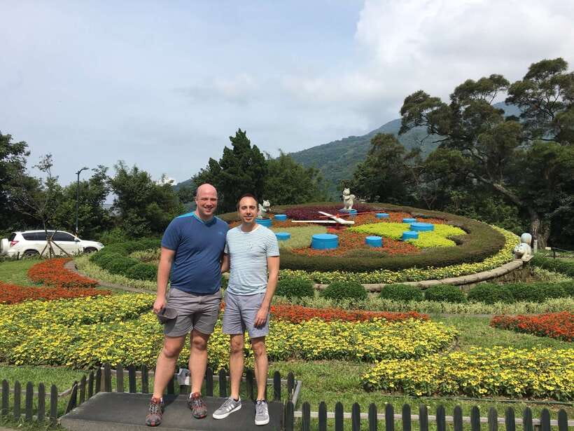 From Taipei: Private Yangmingshan Volcano and Nature Tour - From Taipei to the Flower Clock and Zhuzihu