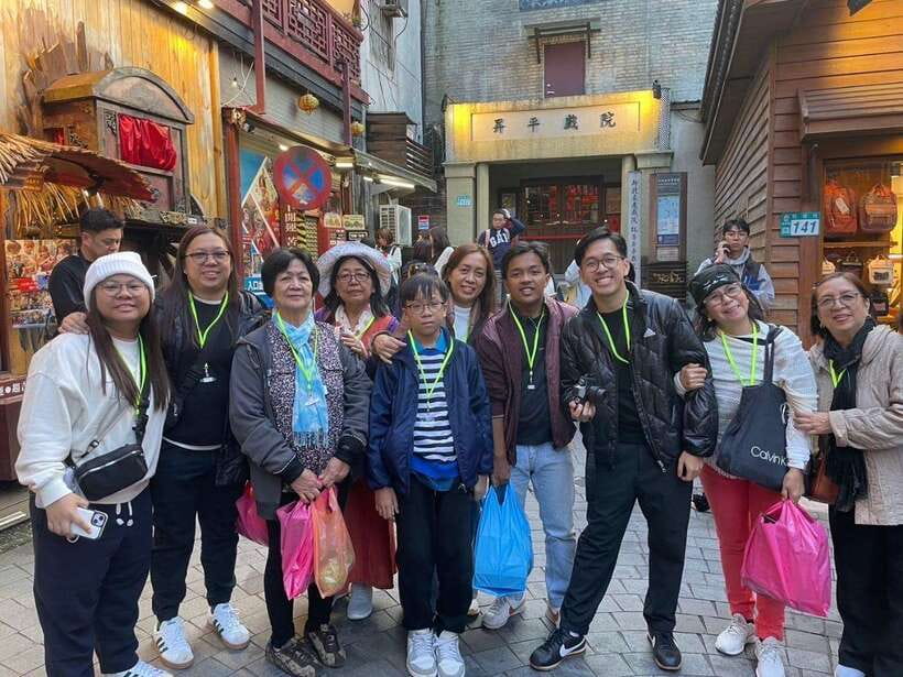 From Taipei: Shifen, Jiufen, and Yehliu Geopark Day Tour - Why this day trip works from Taipei