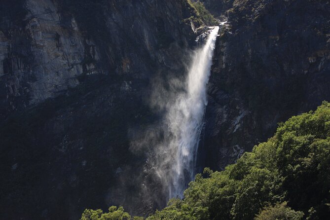 Full-Day Private Taroko National Park Tour from Hualien City - Yanzikou and the narrow gorge