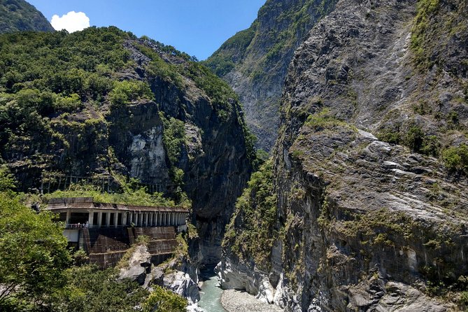 Full-Day Private Taroko National Park Tour from Hualien City - Eternal Spring Shrine and the story behind it