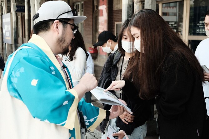 Guided Historical Tour in Taichung with Suncake DIY Experience - The Green River waterfront and a slower city view