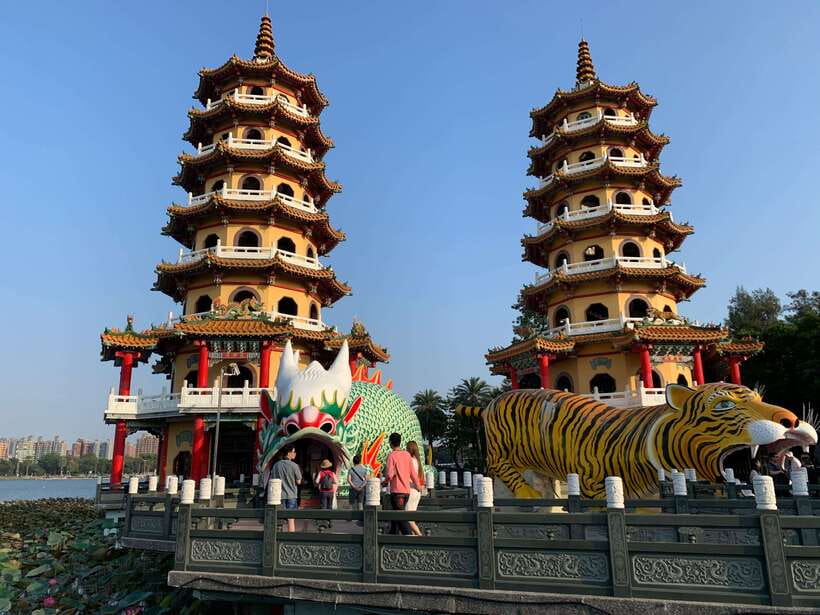 Kaohsiung: Private City Tour with Fo Guang Shan Museum - Why Fo Guang Shan gives this Kaohsiung day its focus