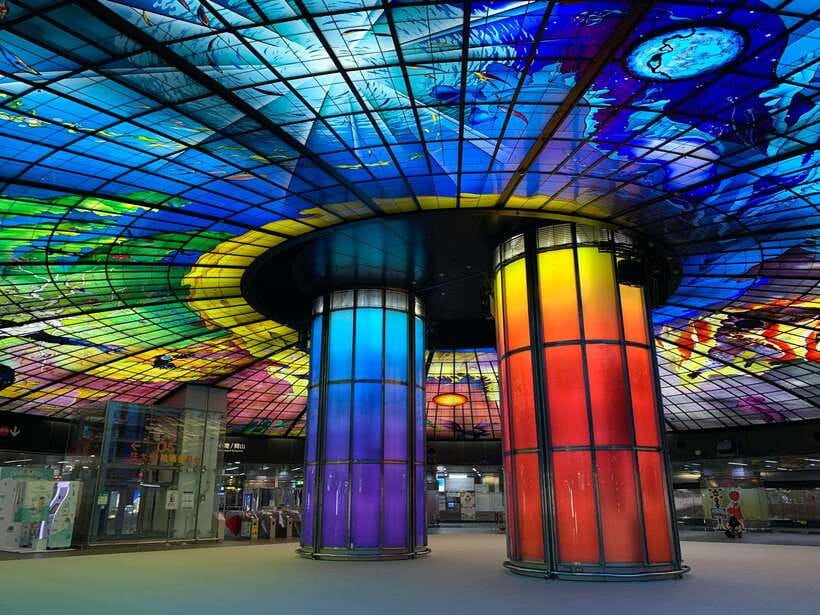 Kaohsiung Private Tour - Discover Local Hidden Gems - Starting at Yanchengpu and meeting Kaohsiung at street level