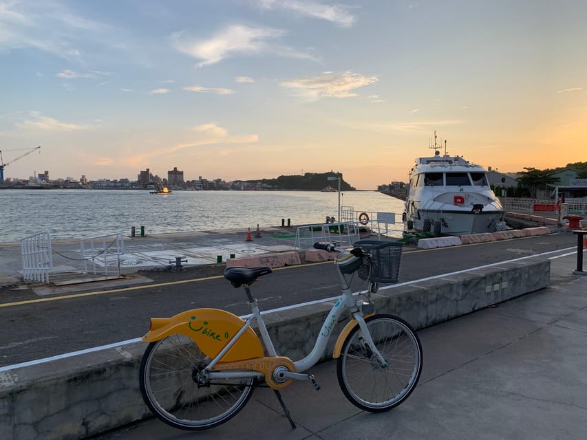 Kaohsiung Private Tour - Discover Local Hidden Gems - Temples, local customs, and the everyday side of the city