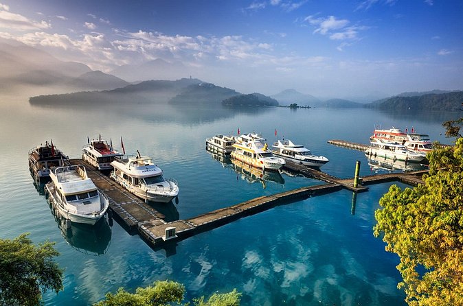 Nantou Day Tour: Sun Moon Lake & Ita Thao Pier from Taipei - The boat ride, bikes, and how active the day feels