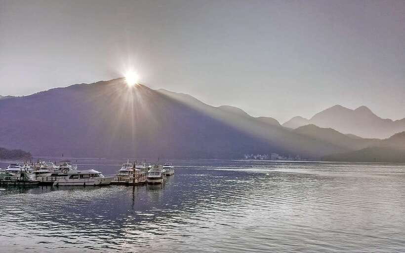 Nantou: Sun Moon Lake Combo - The Best Fit for Different Types of Visitors