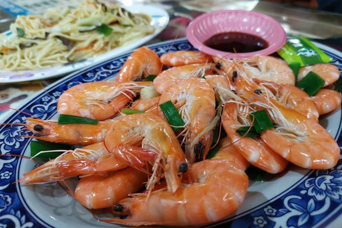 Northern Taiwan Private Adventure: Yehliu, Jiufen, & Pingxi - Golden Waterfall and Yin Yang Sea