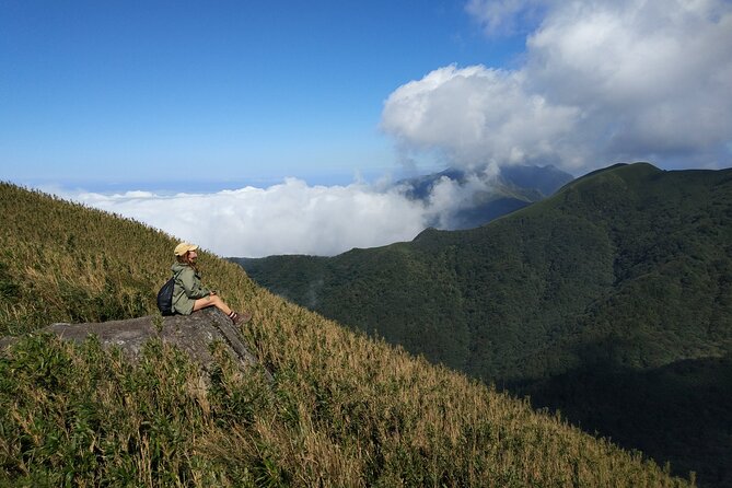 One Day Hike around Taipei's Yangmingshan National Park - Choosing between the standard and extended routes