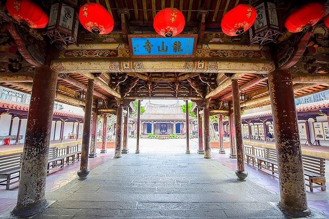 Private 2-Day Sun Moon Lake, Puli and Lukang Tour - Day one: temples, views, and the lake’s southern shore