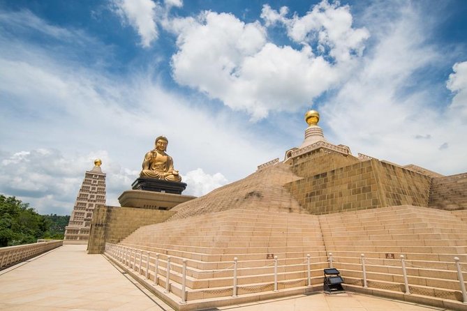 Private Classic Kaohsiung Day Tour - The Dome of Light and Kaohsiung’s modern side