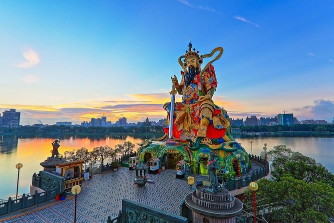 Private Classic Kaohsiung Day Tour - Who will get the most from this tour