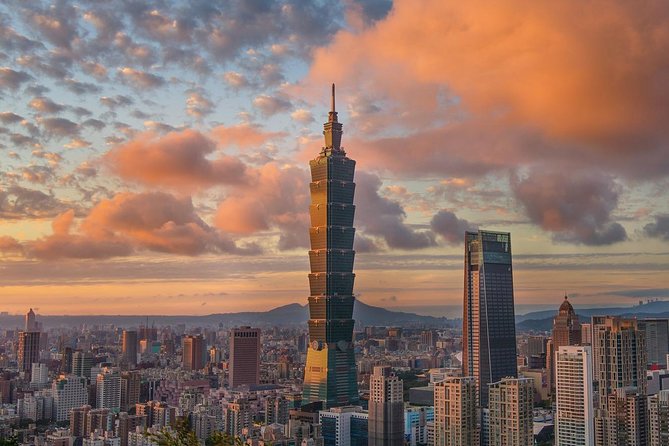 Private Custom Taipei Airport Layover Tour - Key points at a glance