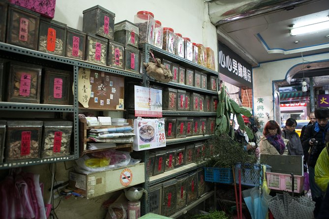 Private Keelung Cultural Walk: Markets, Streets & Local Life - Finishing at Keelung Miaokou Night Market
