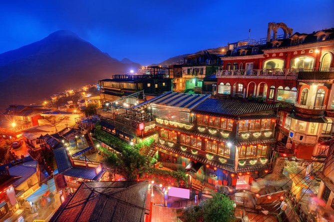 Private Tour: Jiufen Gold Rush Town and Yehliu National Geopark from Taipei - Yehliu’s rocks and the Queen’s Head