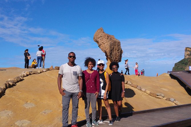 Private Tour to Jiufen, Yehliu Geopark, and Pingxi - What the $126 price really buys