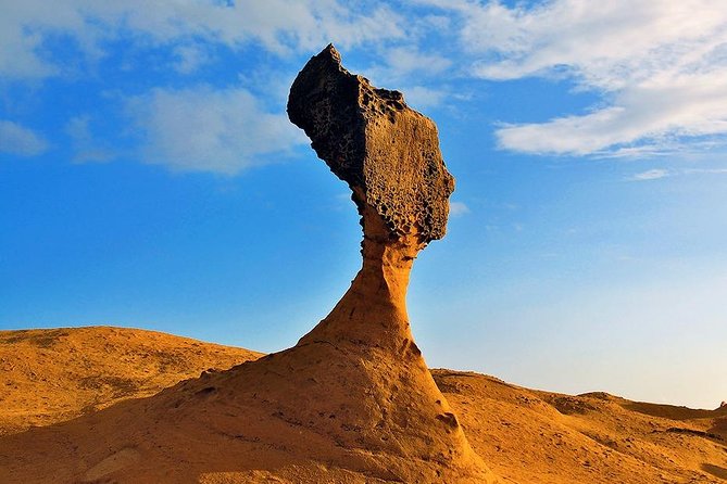 Private Tour to Jiufen, Yehliu Geopark, and Pingxi - Yehliu Geopark and the Queen’s Head