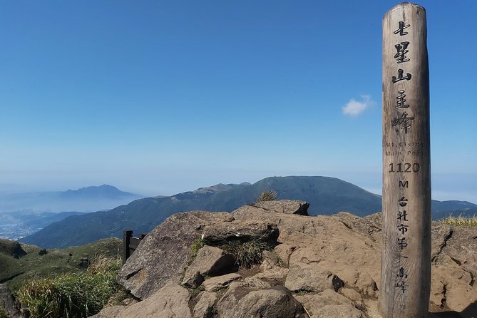 Private Yangmingshan National Park Hiking Day Tour from Taipei - Key points to know before you book