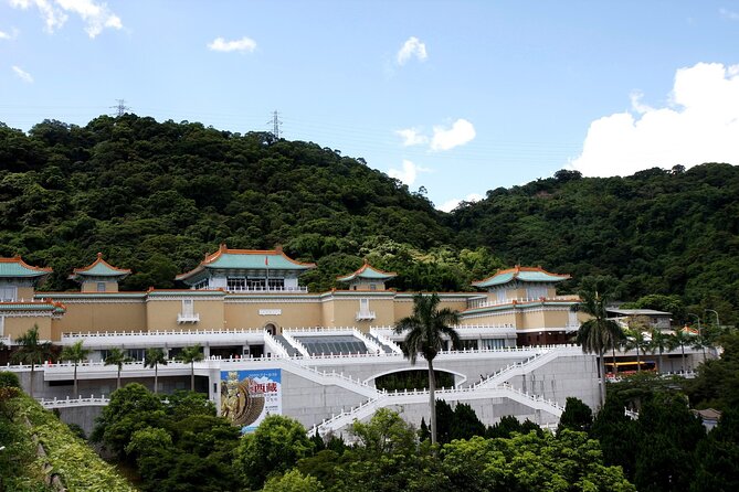 Small-Group: Classic Taipei Landmarks Day Tour - Why this route works for a first day in Taipei