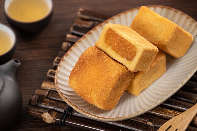 Sweets to Streets: 6Hr Taipei Adventure with Pineapple Cake DIY - What the private tour setup changes