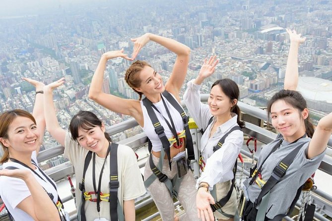 Taipei 101 Top Floor Tour and Dinner at Din Tai Fung - Should you book this Taipei 101 tour?