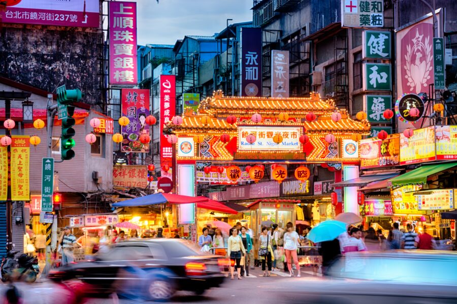 Taipei: 2-Hour Raohe Night Market Walking Tour - Is $23 good value?