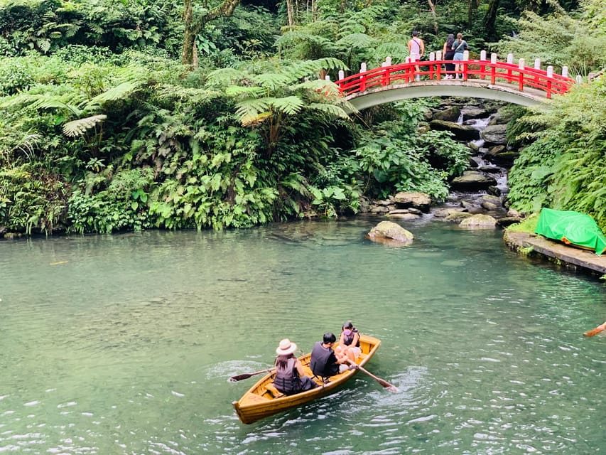 Taipei: 8 Hours Private Day Tour in Wulai with Benz Vito - Who should book this Wulai tour?