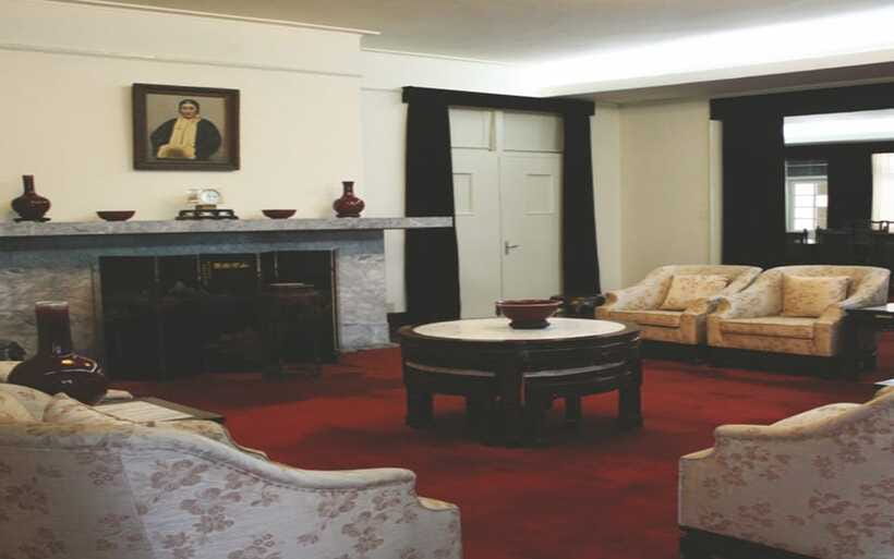 Taipei: Chiang Kai-Shek Shilin Residence Ticket - Timing your visit around the opening hours