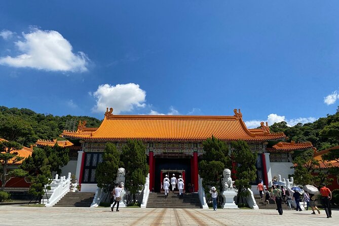 Taipei City Morning Tour with National Palace Museum entry - Why the $52 price can be worthwhile