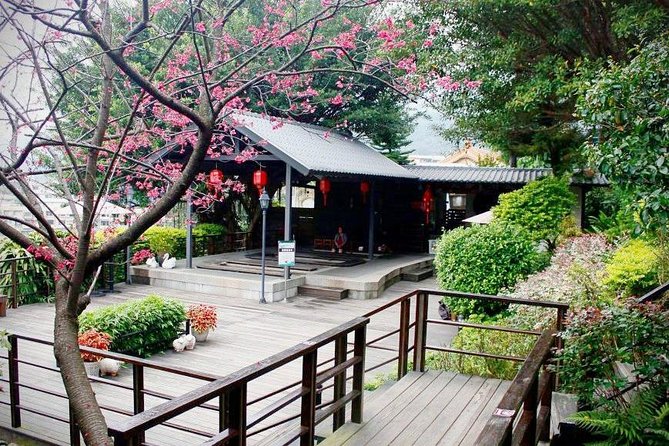 Taipei Day Tour including Taipei 101, Din Tai Fung and Hot Spring Experience - Beitou hot springs and a private hour of calm