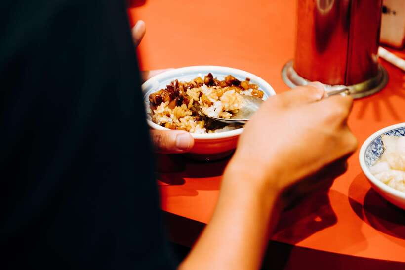 Taipei: Food Tours w/ Top 10 Taiwan Food (Breakfast/Dinner) - Why the 7-Eleven stop matters