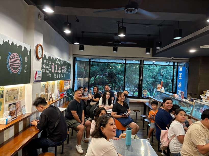 Taipei Foodie + History Walking Tour - Starting beside Beimen Station