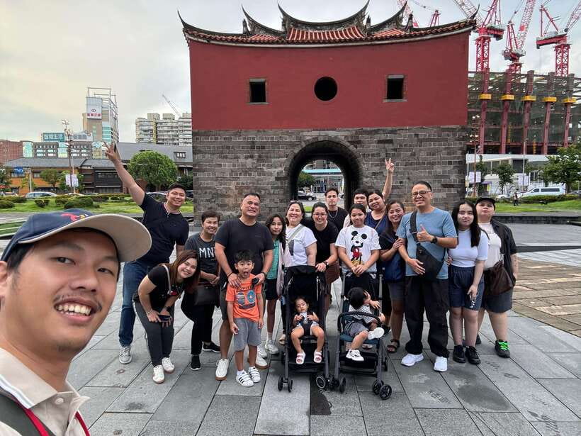 Taipei Foodie + History Walking Tour - The North Gate and Taipei’s changing city