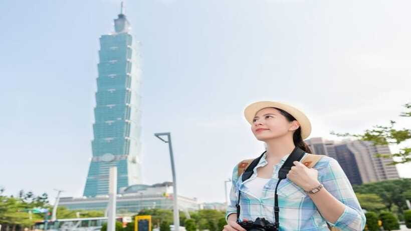 Taipei: Highlight Attractions Walking Tour - Shilin Night Market, best when timing matches