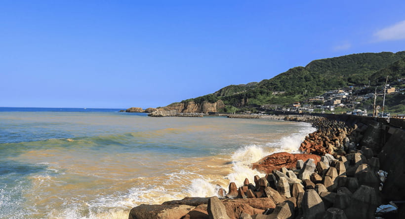 Taipei: Jiufen, Shifen Waterfall and Pingxi Sky Lantern Tour - Guides who add value beyond the driving