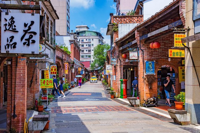 Taipei Private Custom Tour with a Local: Highlights & Hidden Gems - What the price includes at $61.26
