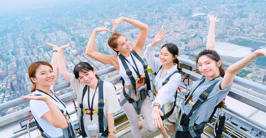 Taipei: Taipei 101 Observatory - Skyline 460 Cloud Walk - Practical booking advice