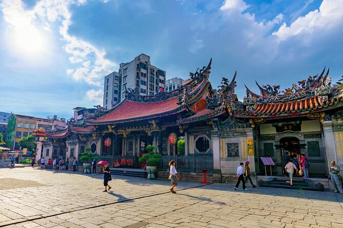 Taipei Taster: Layover Escapes in 4-Hour Private Tour - Traffic can decide the whole experience