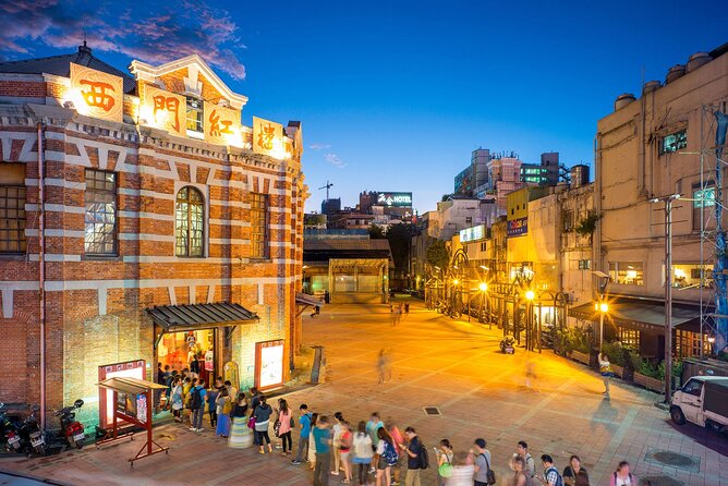 Taipei Timeout: Private 8-Hour Layover Adventures - Longshan Temple, Taipei’s spiritual center