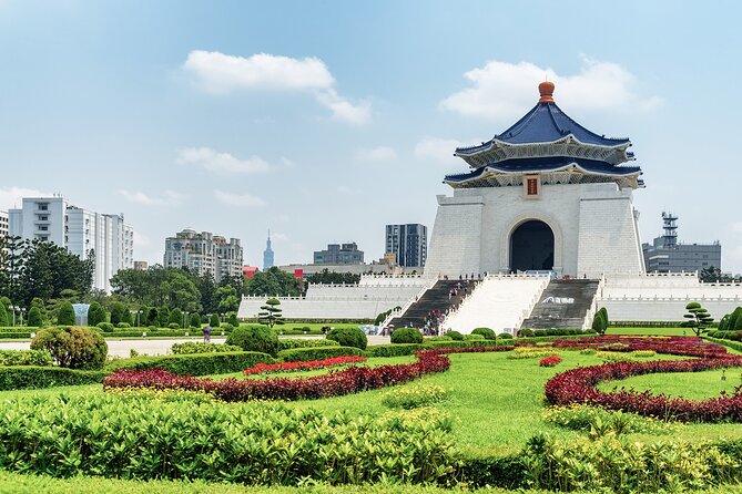 Taipei Touchdown: Make the Most of Your 6-Hour Layover - What $160 buys you