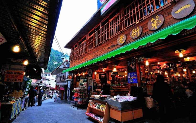 Taiwan: Alishan National Forest Recreation Area E-ticket - Choosing the food and bus packages