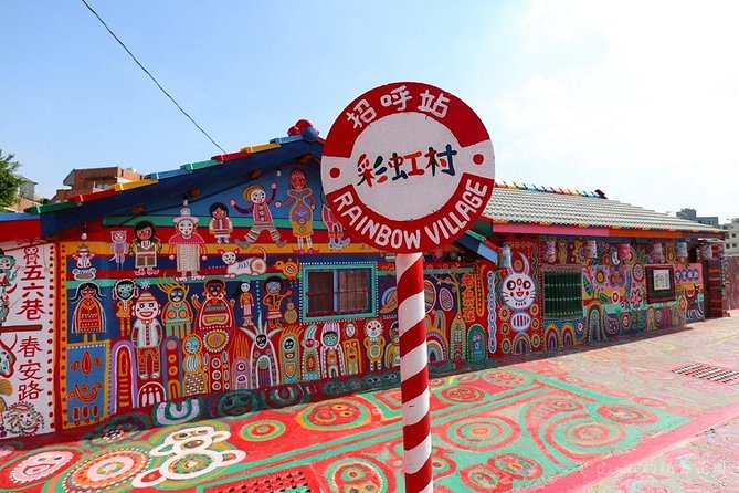 Taiwan Multi-Day Classic Tour - The northeast coast packs in rocks, waterfalls, and Jiufen